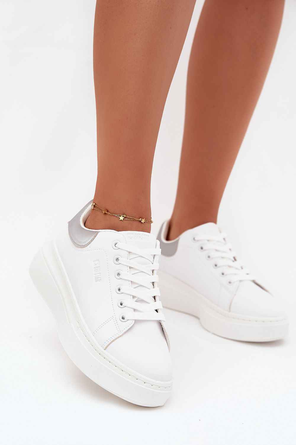 Sport Shoes model 216442